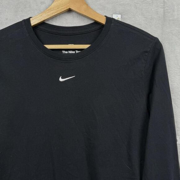 Nike Black Long Sleeve Tee Shirt Swoosh Solo Logo Women Size M Y2K Casual Skate - Picture 4 of 8